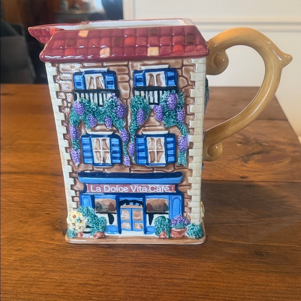 Heartfelt kitchen creations pitcher
